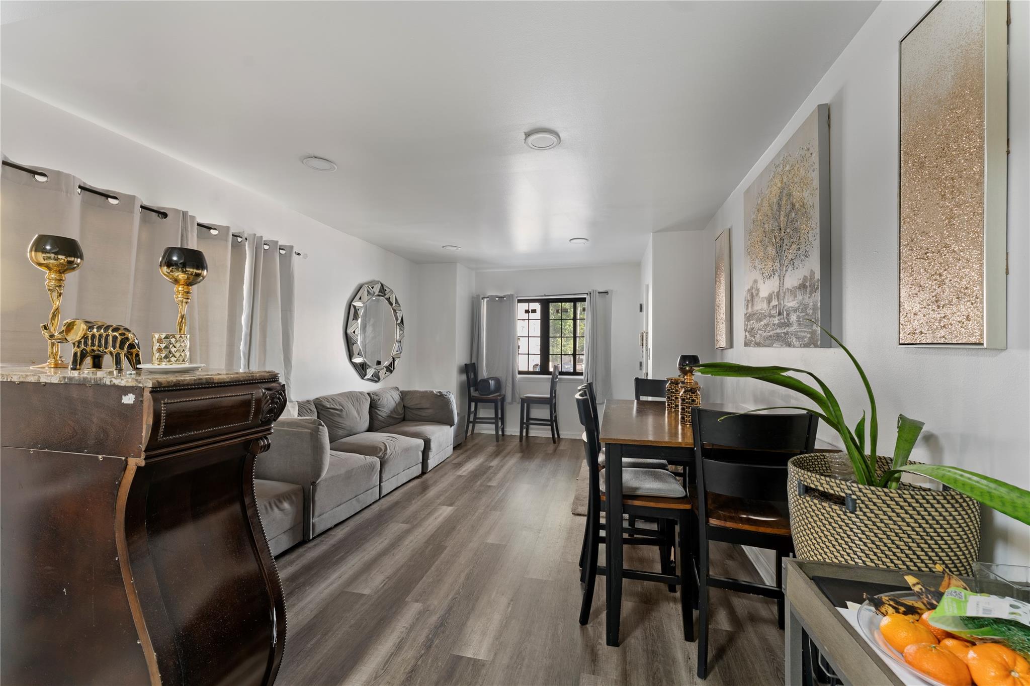 848 Morris Park Avenue