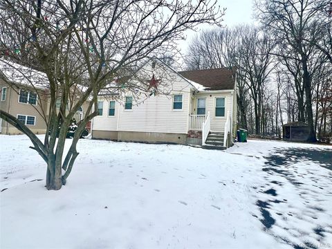 91 Mountain Avenue Middletown NY 10940