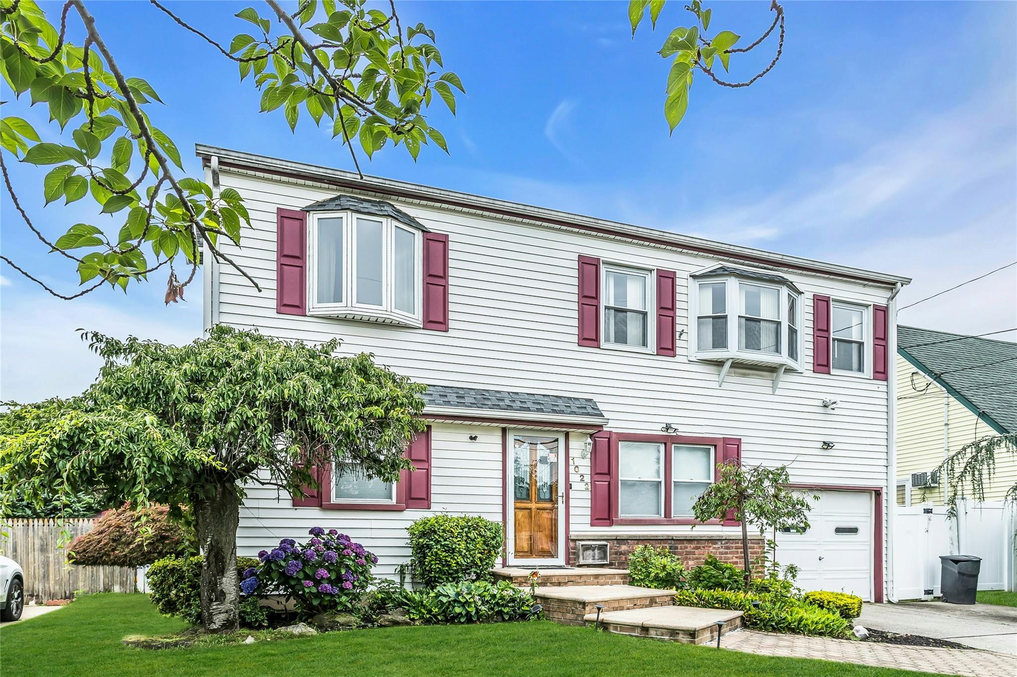 1022 Merillon Avenue