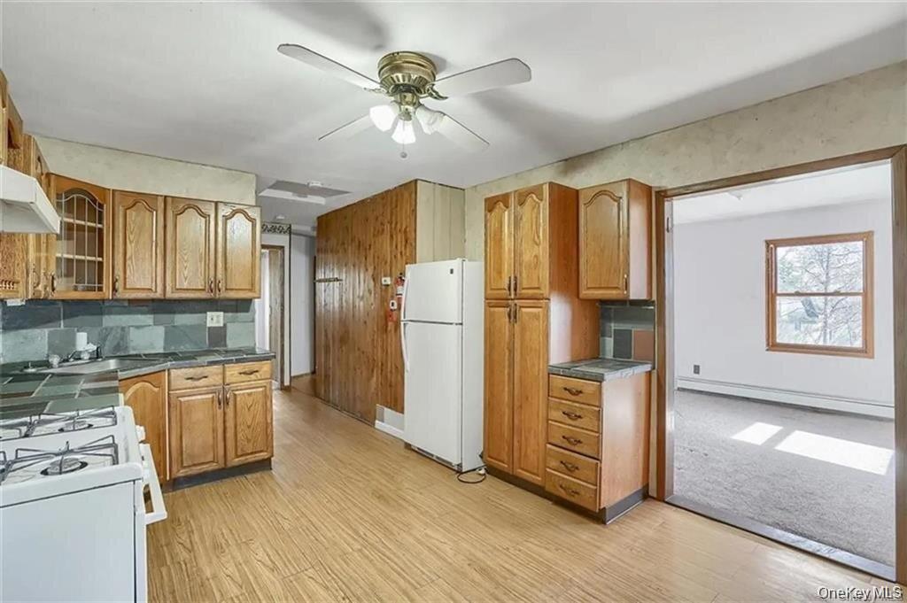 1535 Route 208