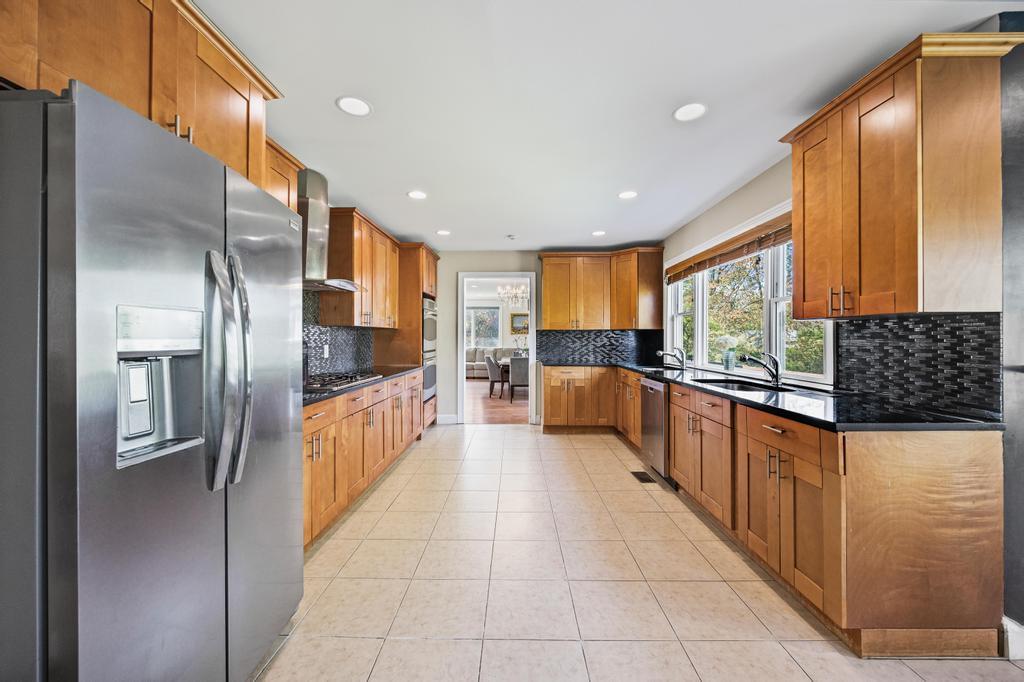 564 Rica Lane, Woodmere, Florida image 20