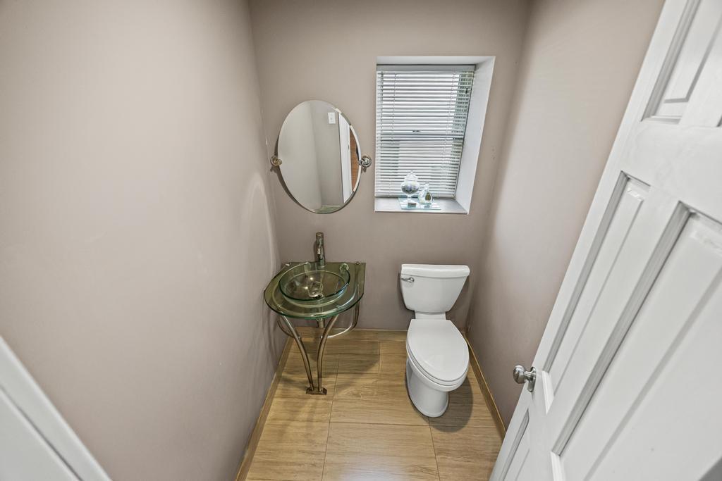 564 Rica Lane, Woodmere, Florida image 30