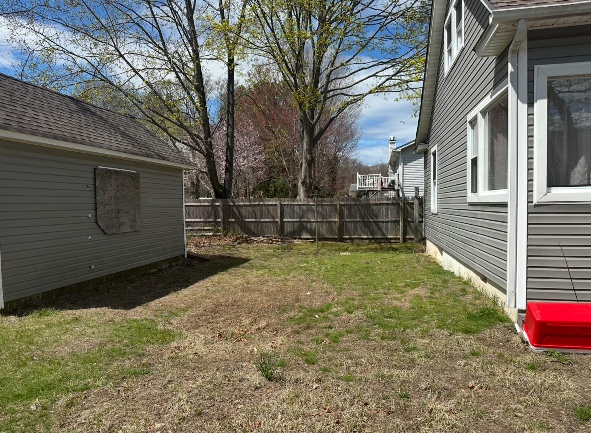 553 Raynor Ave Avenue, Riverhead, New York image 11