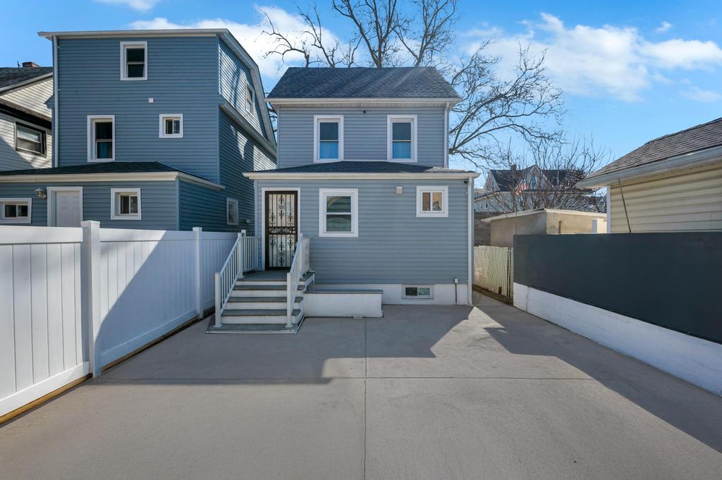 13411 102nd Avenue, Richmond Hill S., New York image 26