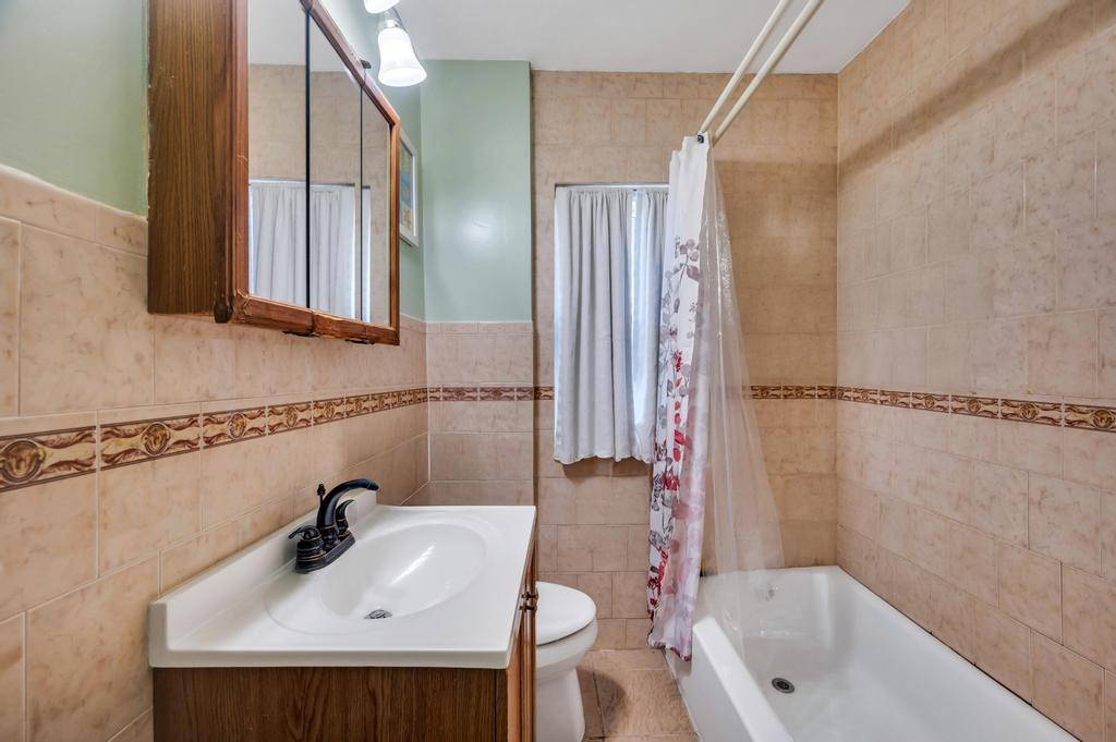 13411 102nd Avenue, Richmond Hill S., New York image 12