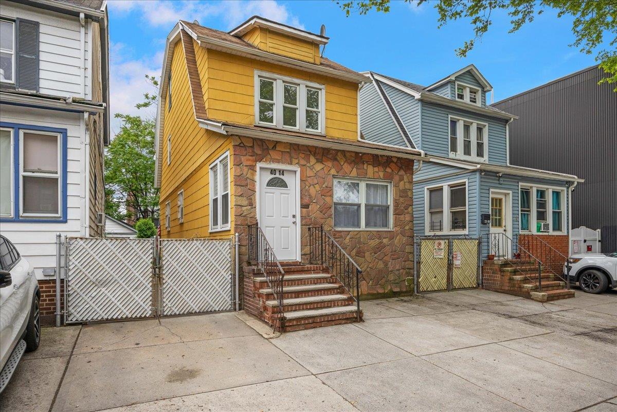 40-14 79th Street, Elmhurst, New York image 3