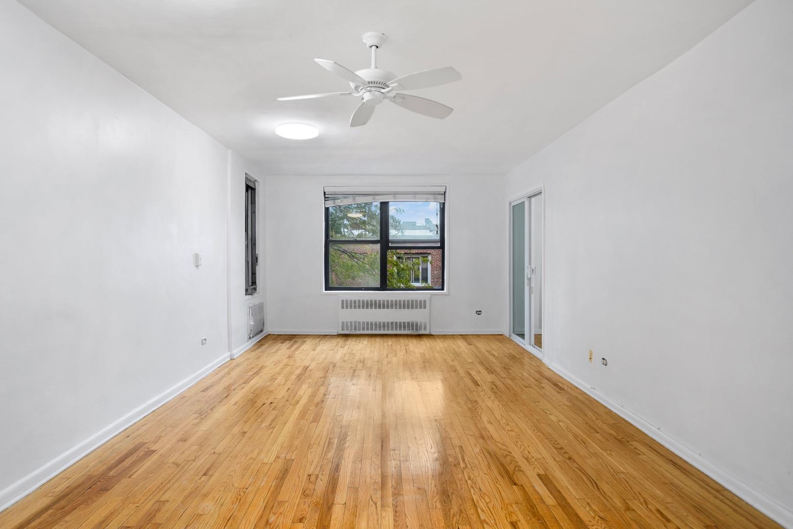 63-95 Austin Street #2C, Rego Park, New York image 2