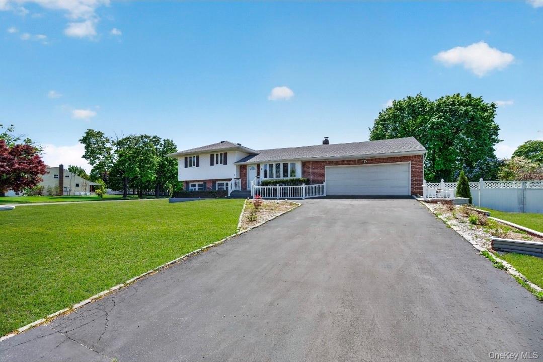 8 Whitebirch Lane