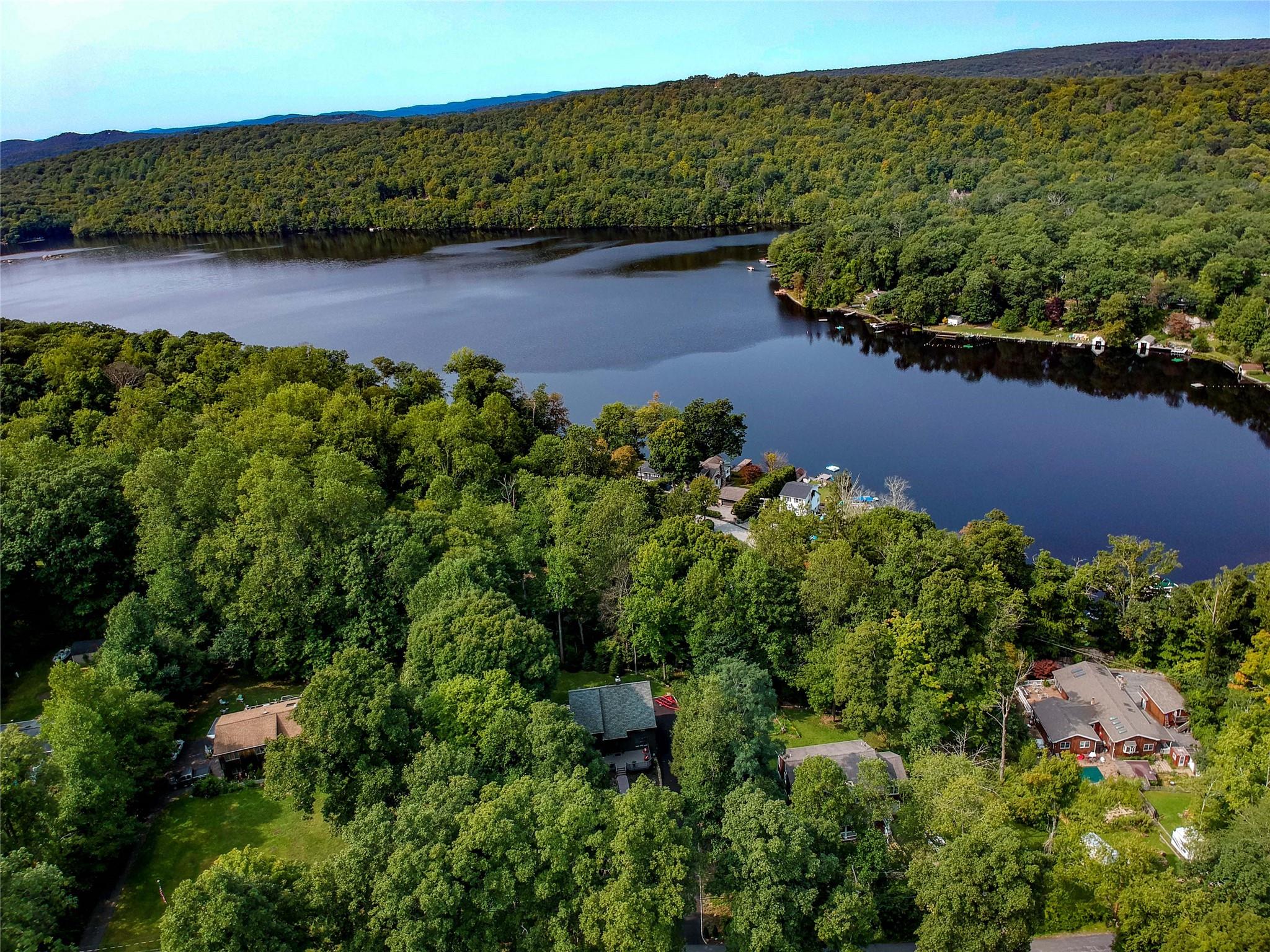 23 Cedar Ledges, Putnam Valley, New York image 25