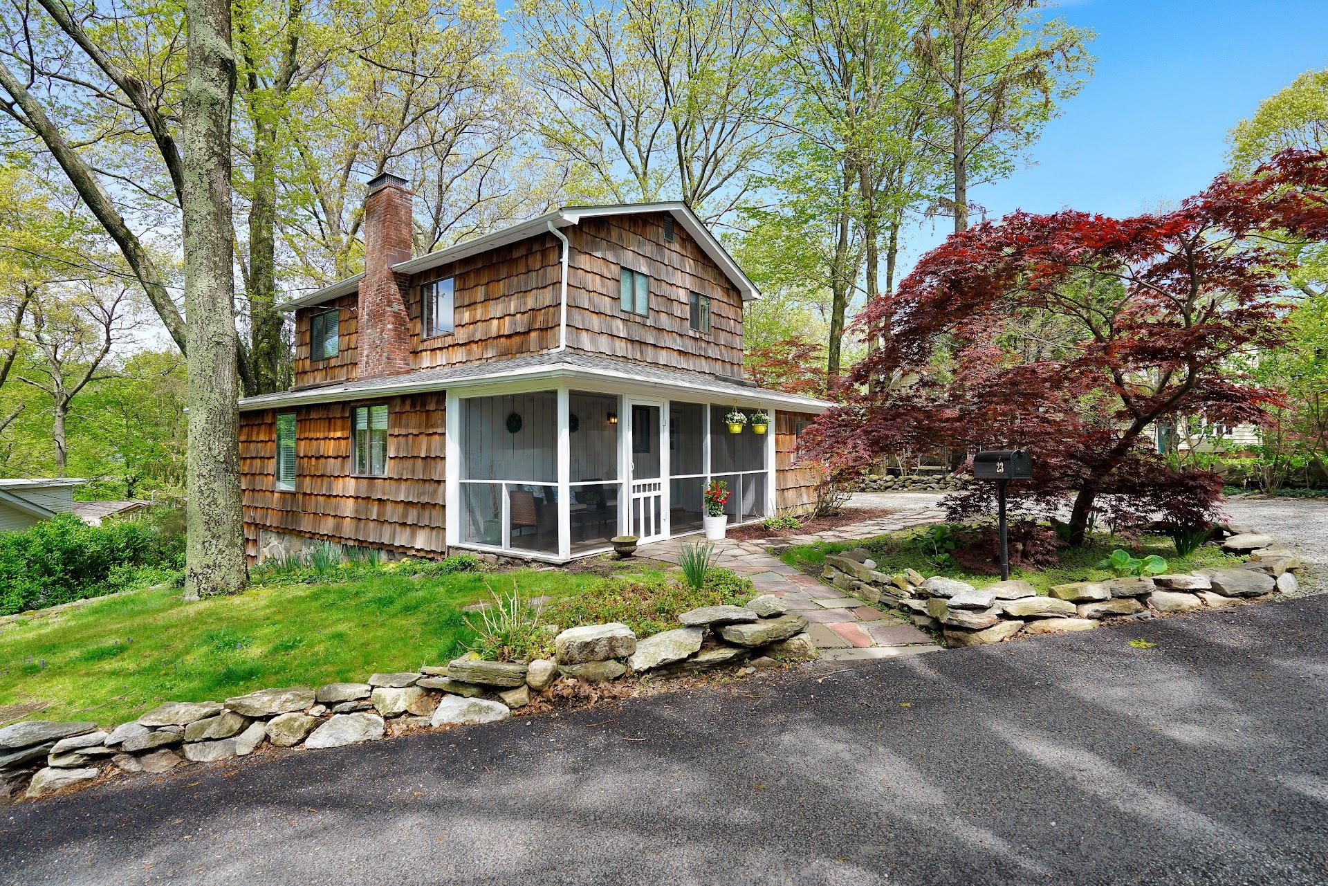 23 Cedar Ledges, Putnam Valley, New York image 1