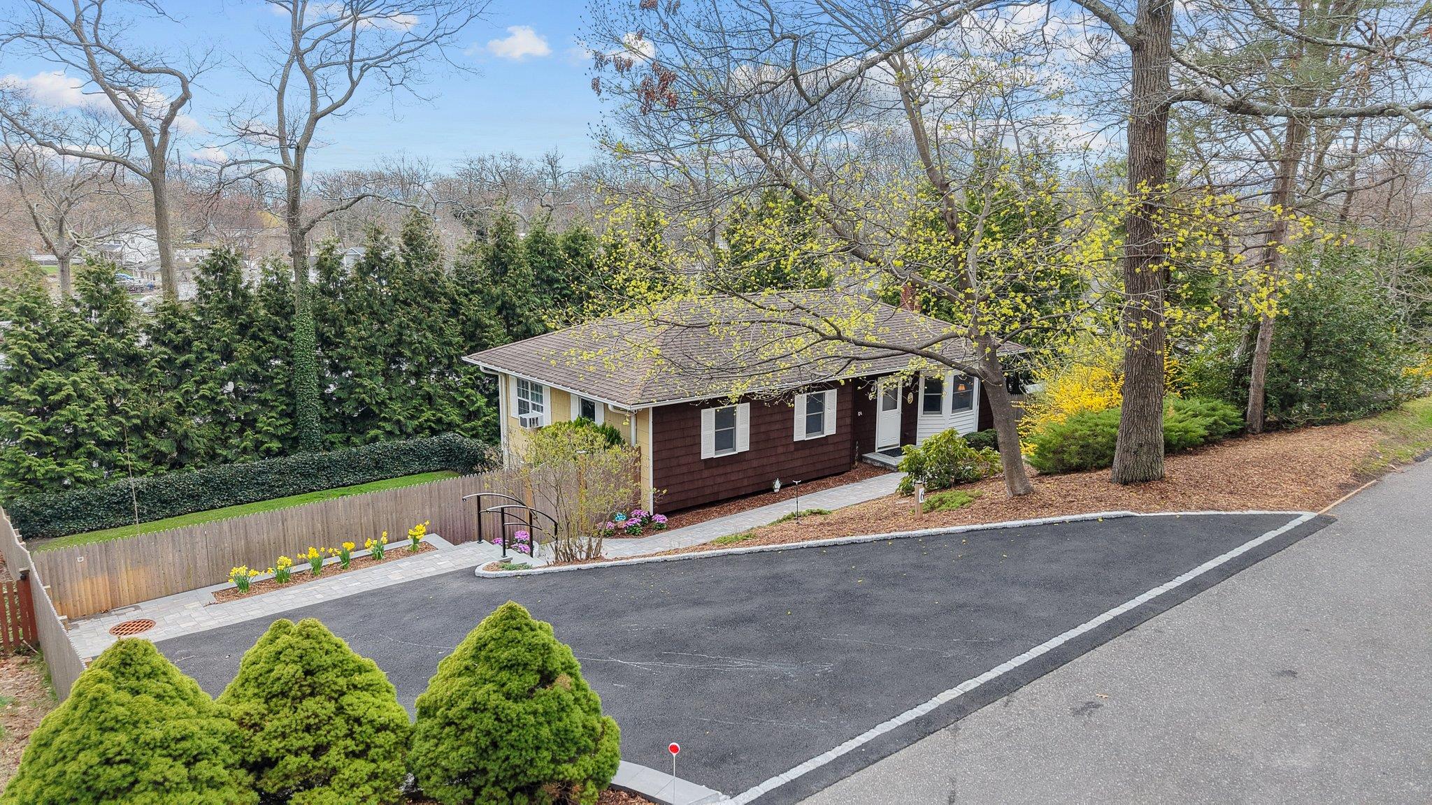 6 Park Drive, Rocky Point, New York image 3