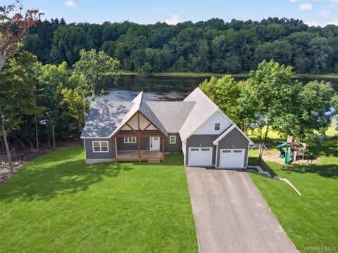 Homes For Sale - 86 Shore Boulevard<br/> Slate Hill, NY 10973