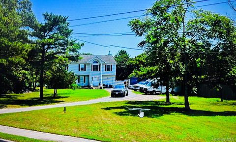 241 Middle Island Road, Medford, NY 11763 - MLS#: 866821