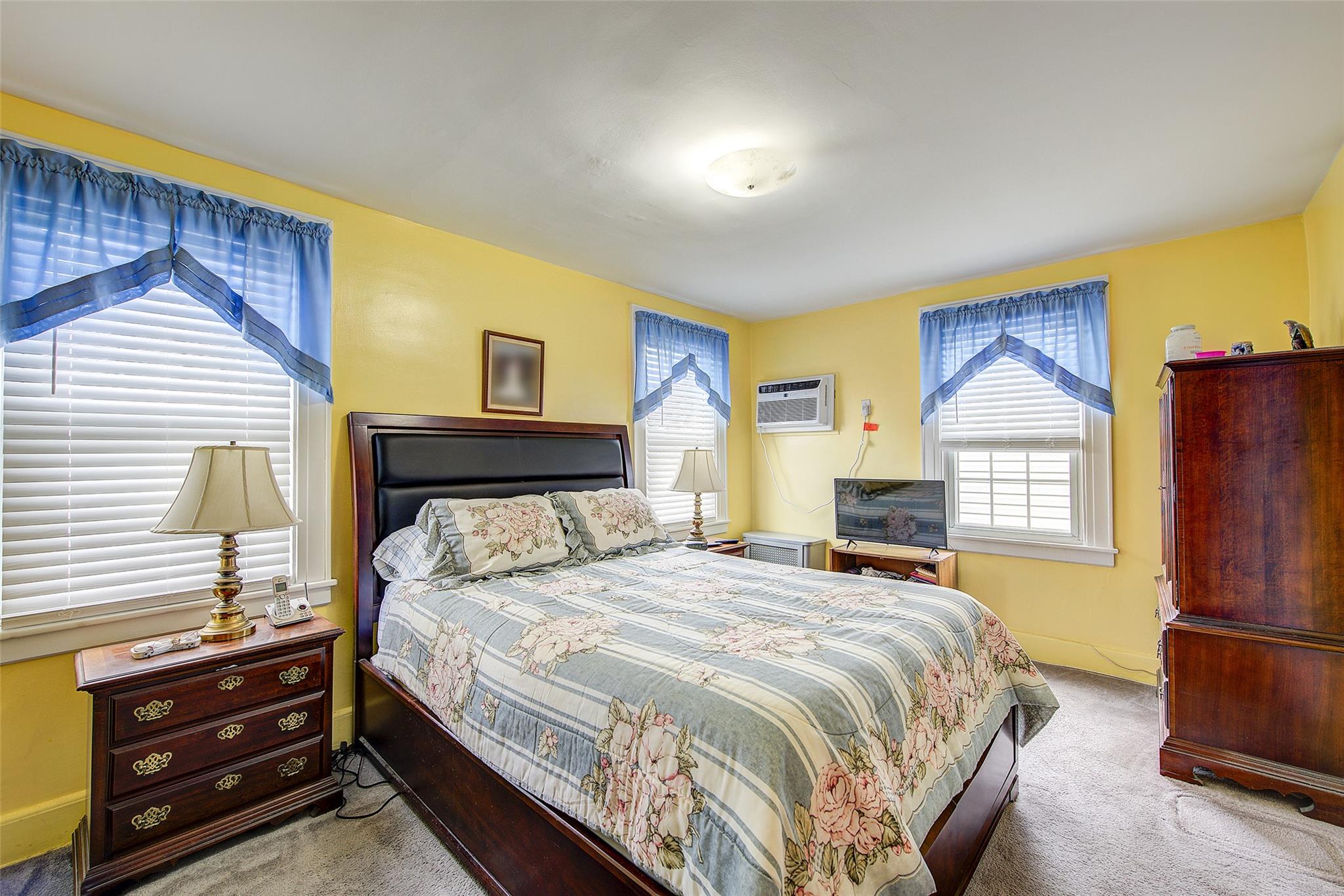 60-11 69 Street, Maspeth, New York image 26