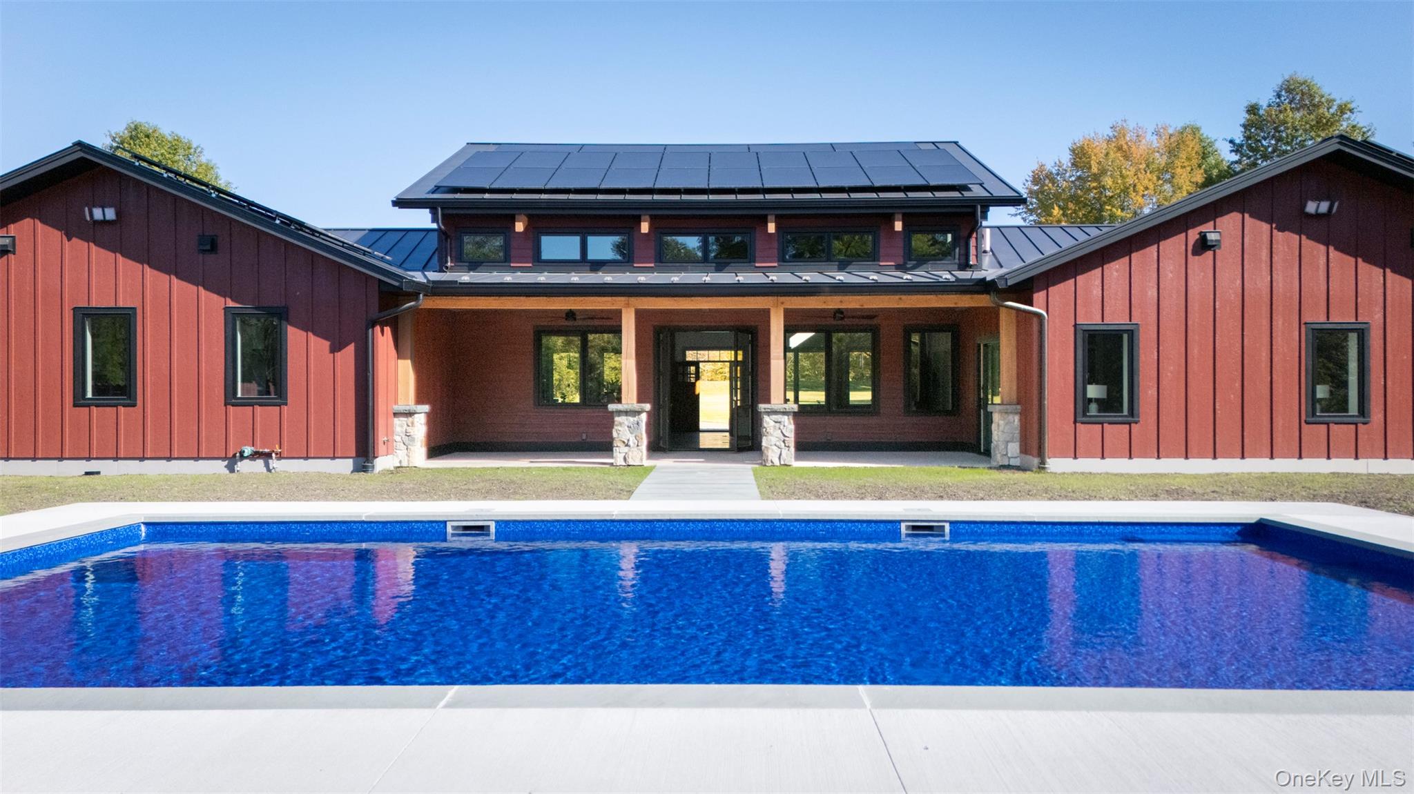 1248 Albany Post Road