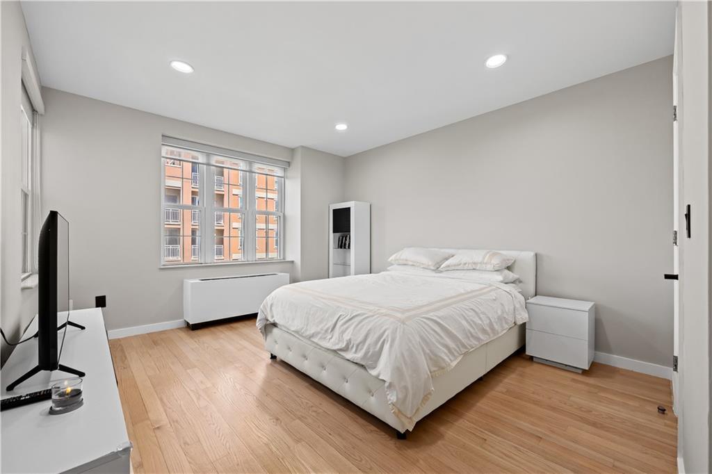 150 Oceana Drive #4B, Brooklyn, New York image 15