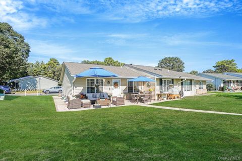 449 Arlington Drive A Ridge NY 11961