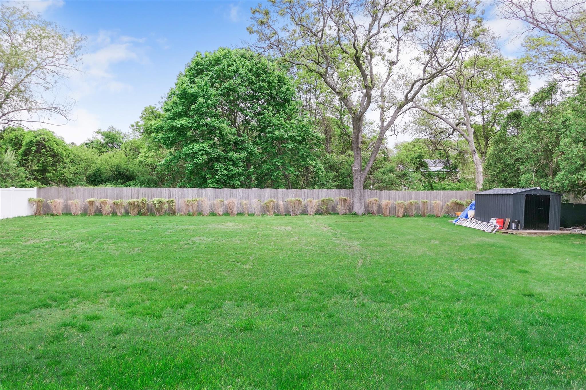 11 Susan Drive, Bellport, New York image 17
