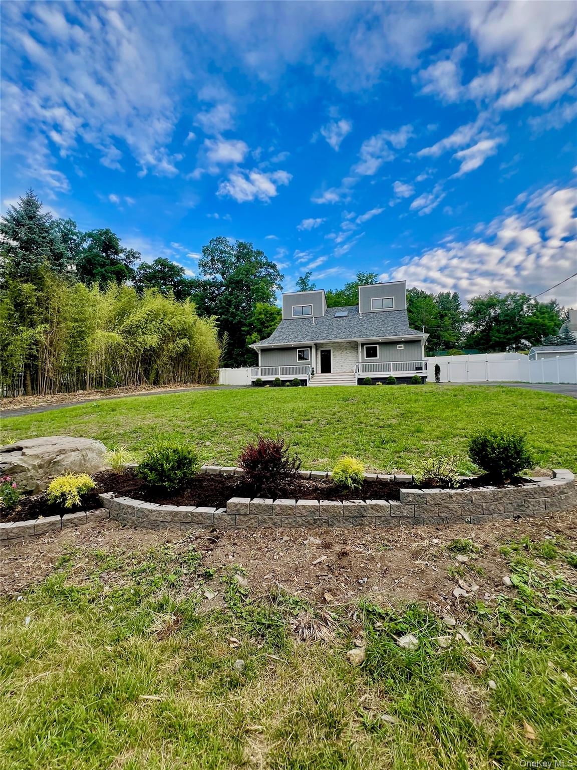 45 Randall Heights