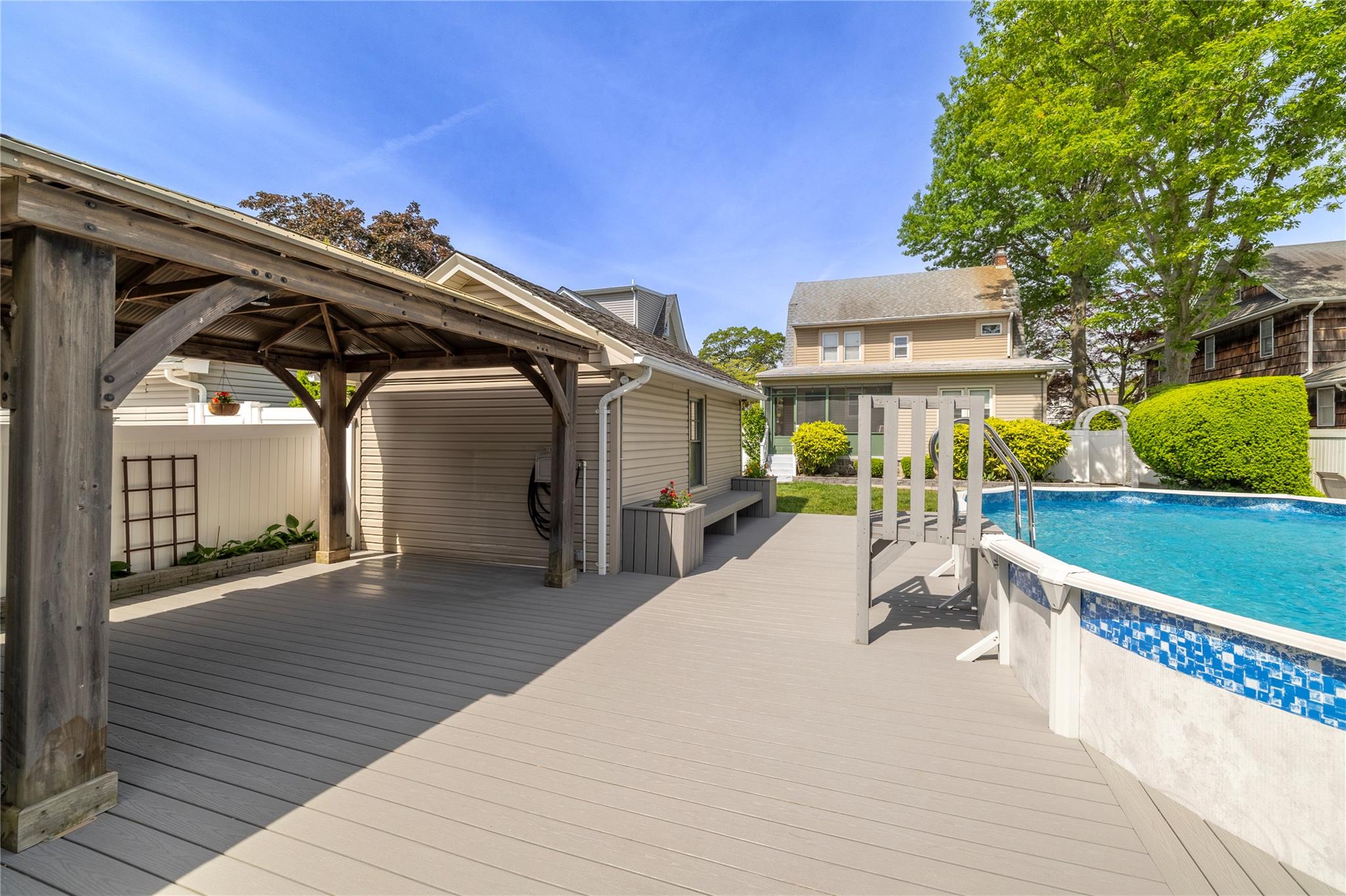 17 Denton Avenue, East Rockaway, New York image 3