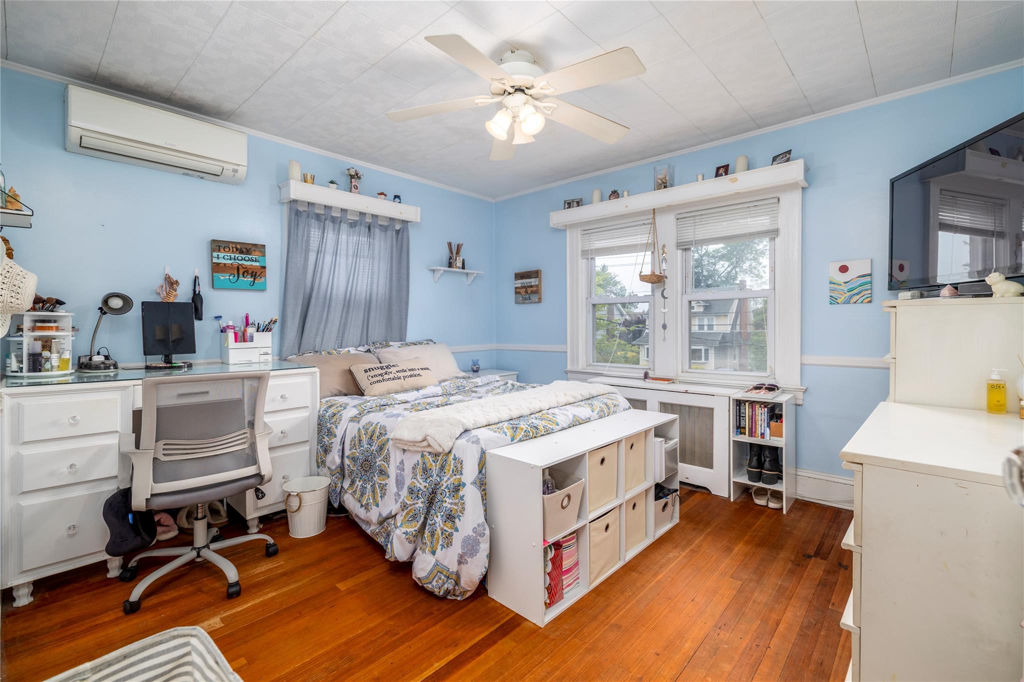 17 Denton Avenue, East Rockaway, New York image 16