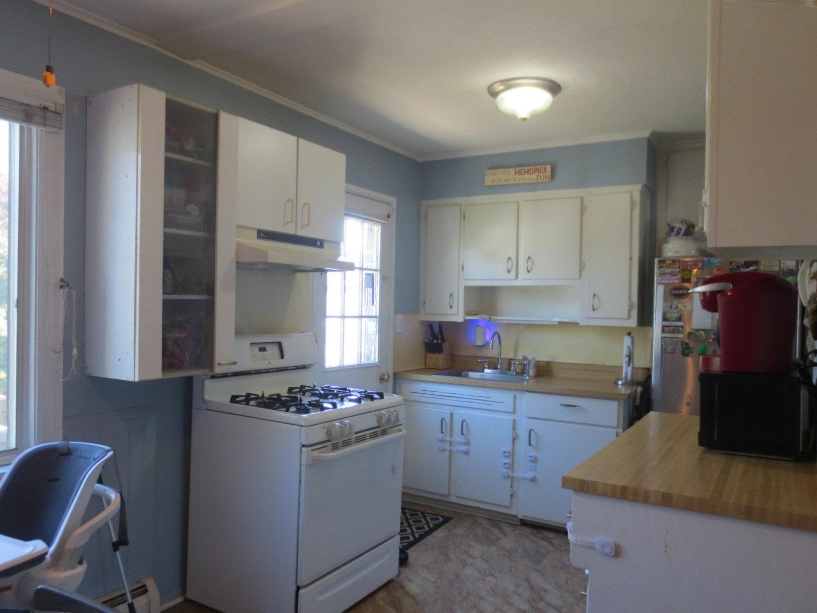 421 17th Street, West Babylon, New York image 3