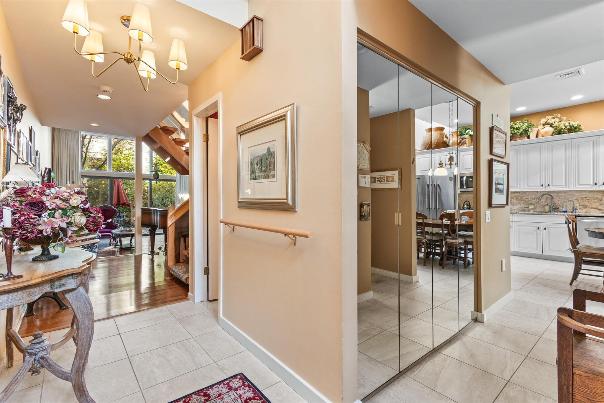 6 Chippewa Court, Suffern, New York image 4