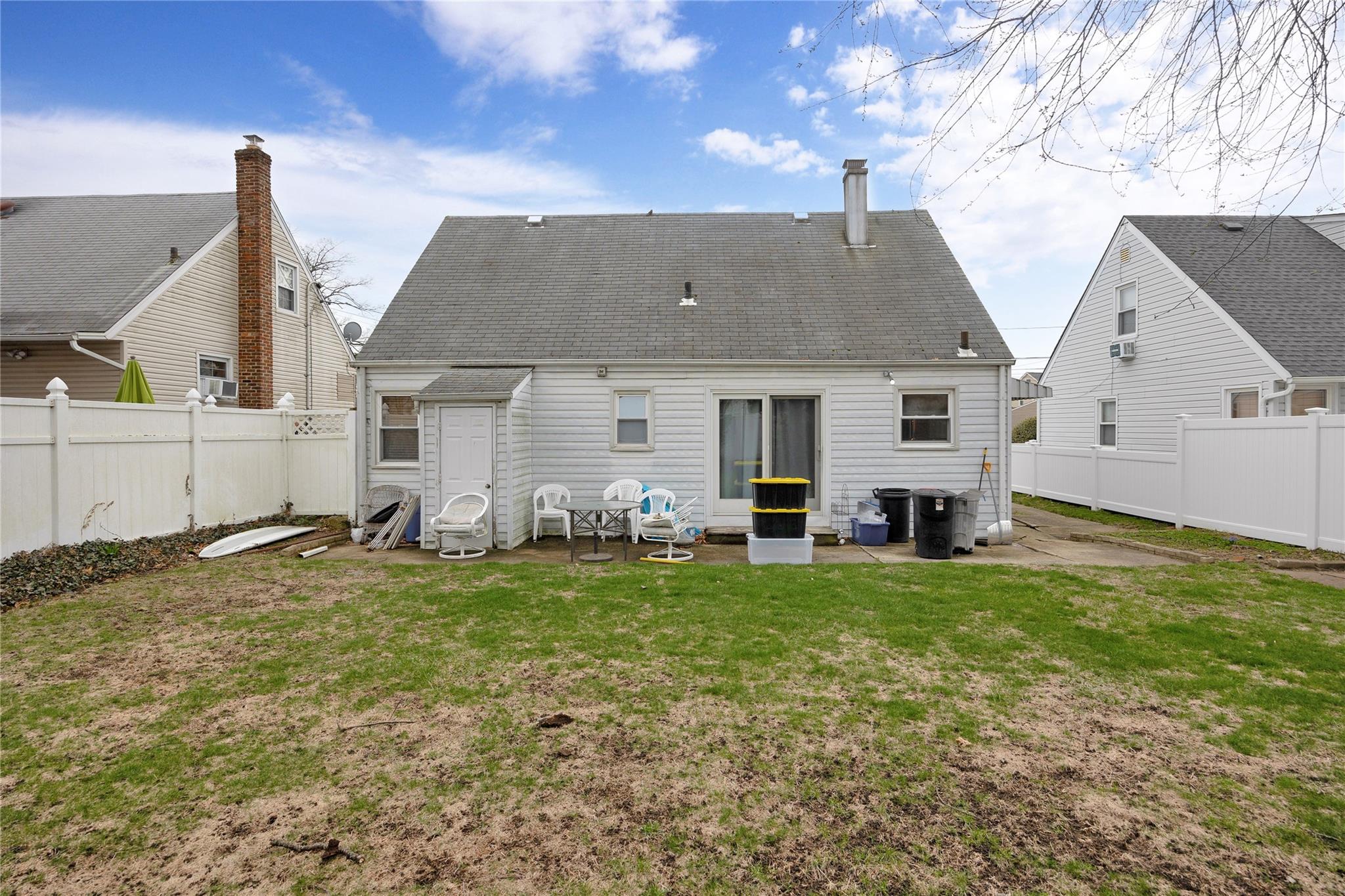83 Avondale Street, Valley Stream, New York image 12