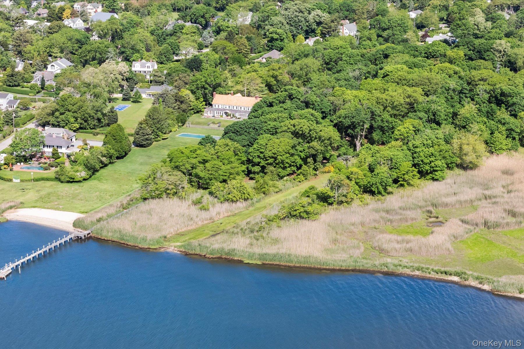 198 South Country Road