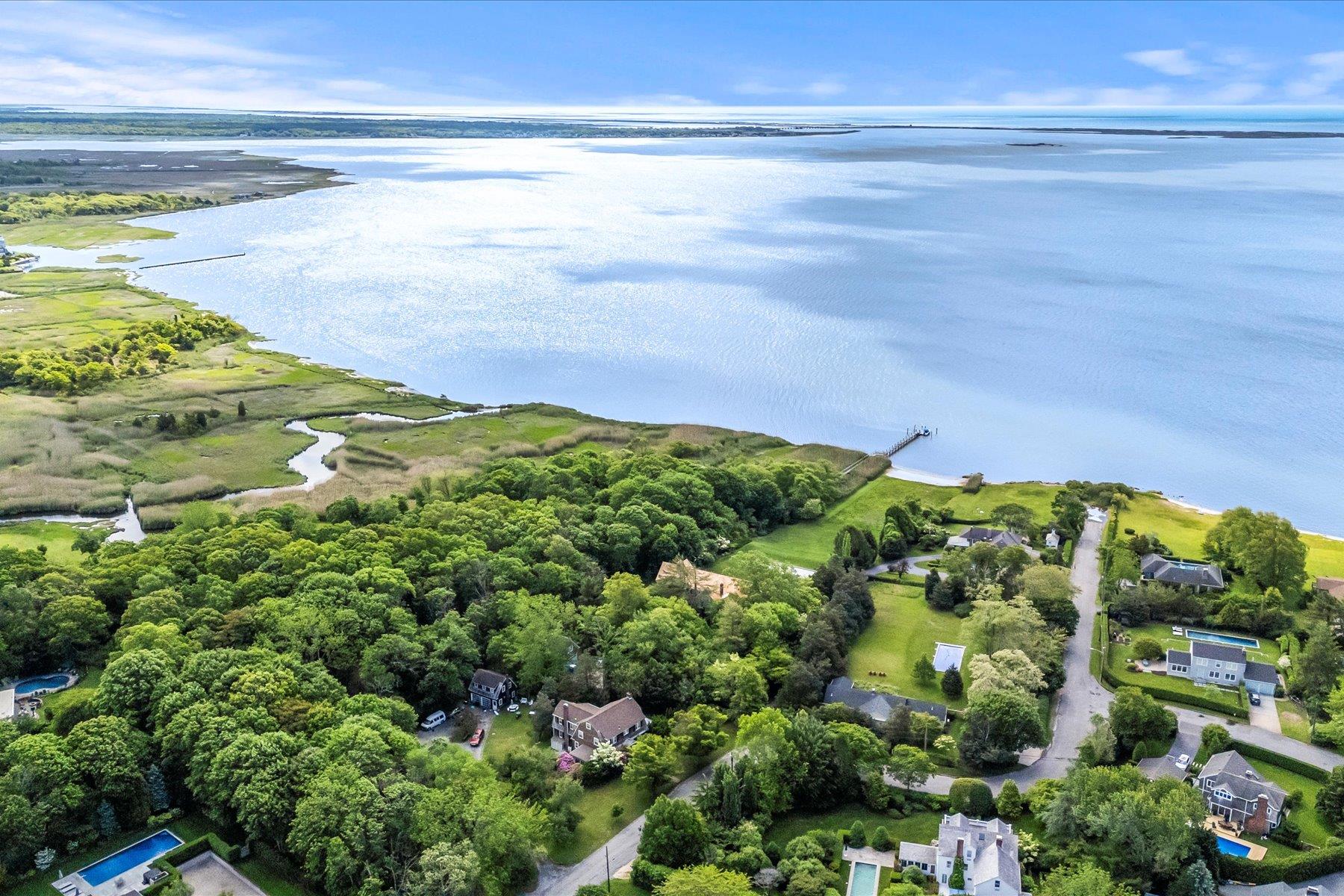 198 South Country Road, Bellport, New York image 12