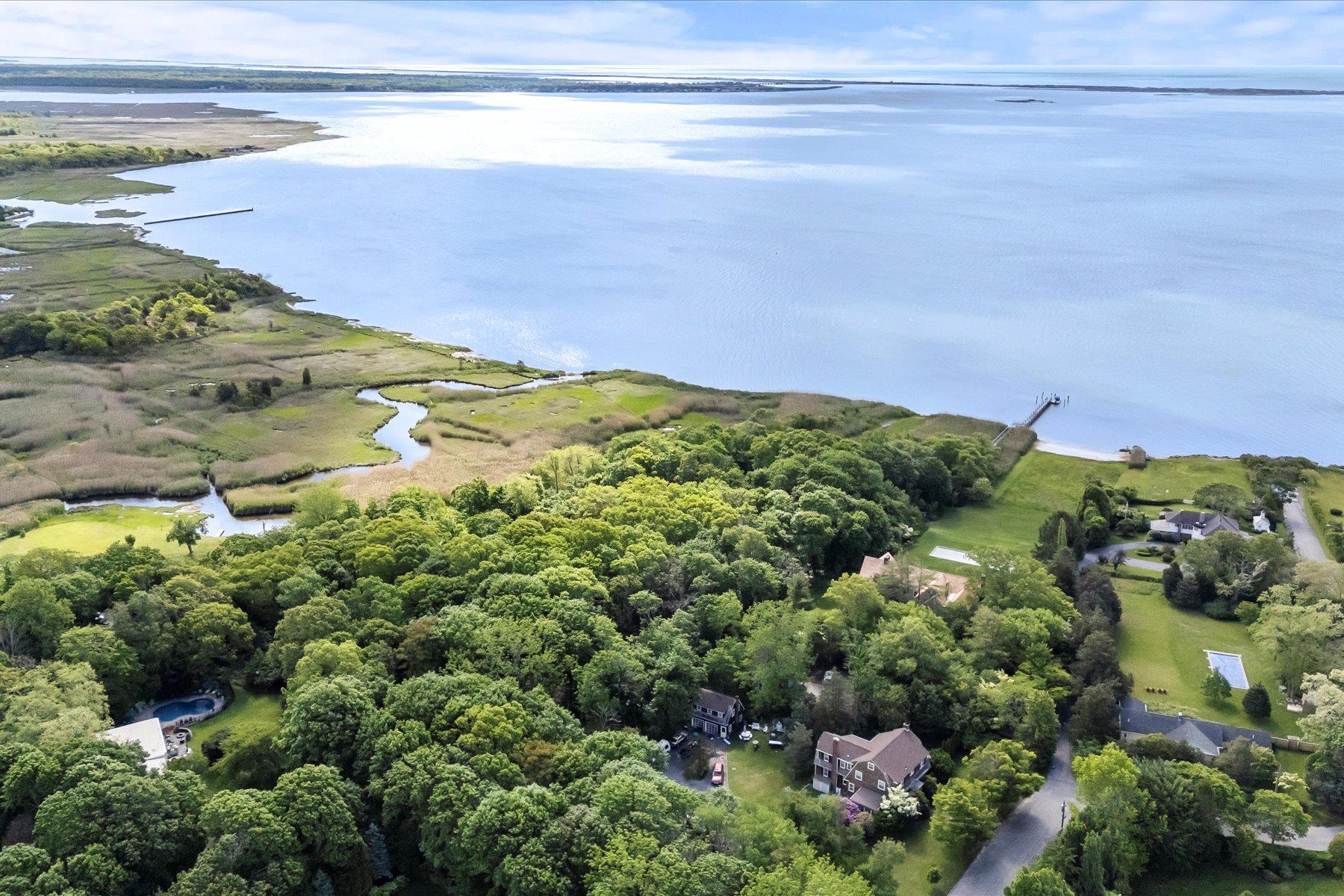 198 South Country Road, Bellport, New York image 13