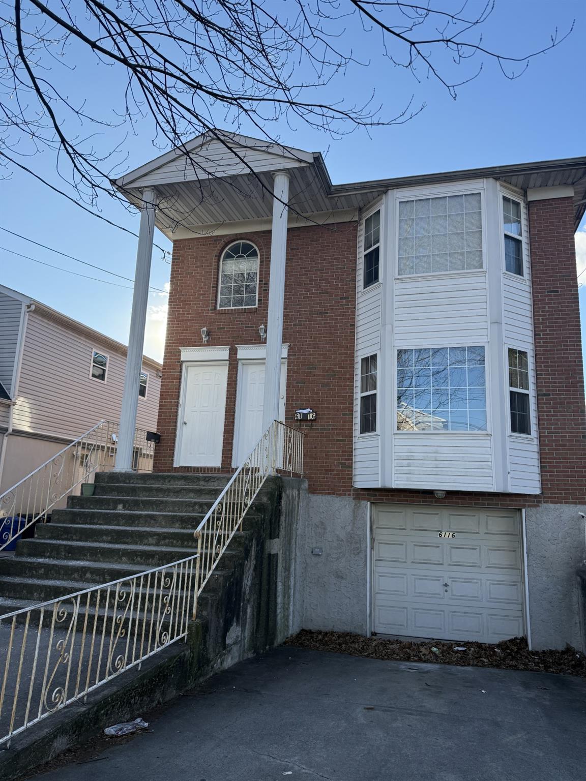 228th St St, Oakland Gardens, Queens, NY - 4 Bedrooms  
3 Bathrooms - 