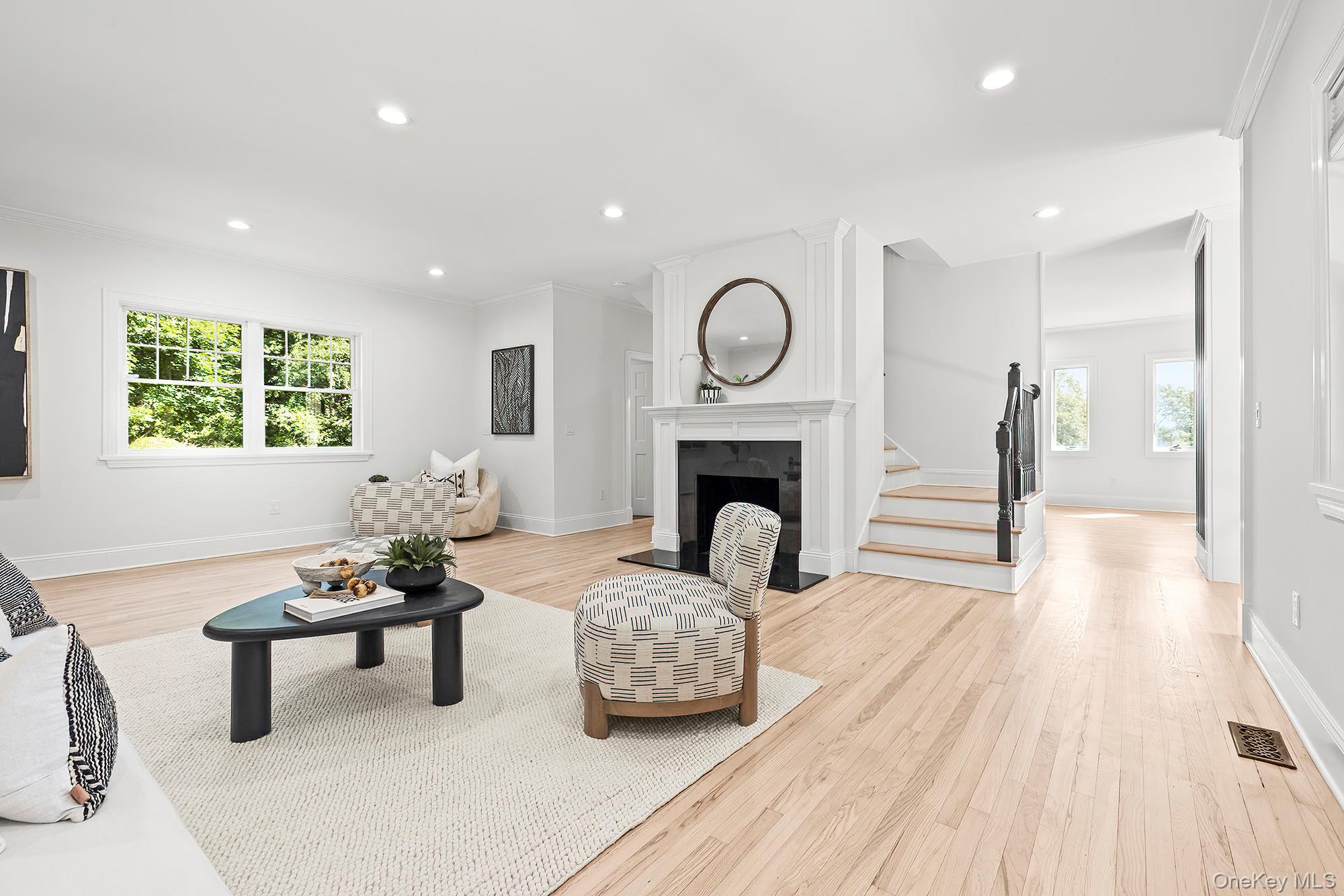 2022 Van Cortlandt Circle