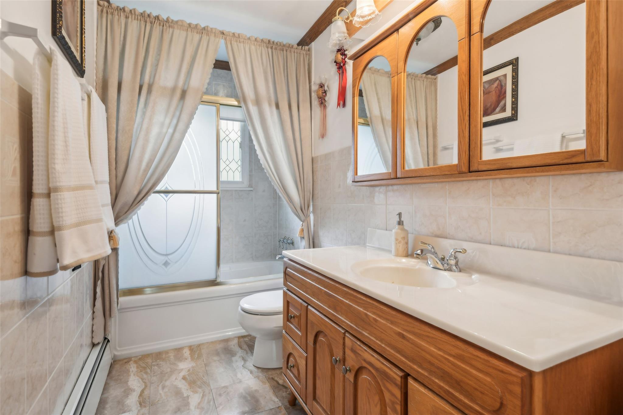 66 Radcliff Drive, Brentwood, New York image 22