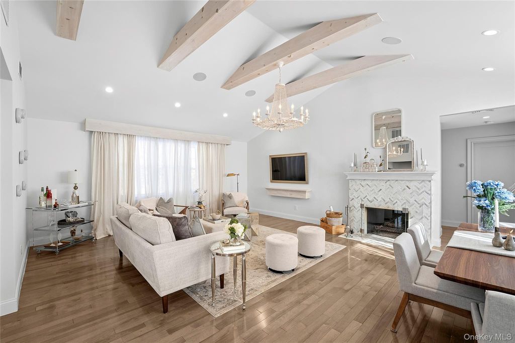 Photo of 11 Huckleberry Lane E, Hampton Bays, NY 11946 (MLS # 961092)