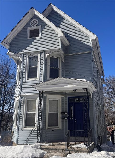 Photo of 180 N Clinton Street, Poughkeepsie, NY 12601 (MLS # 961532)