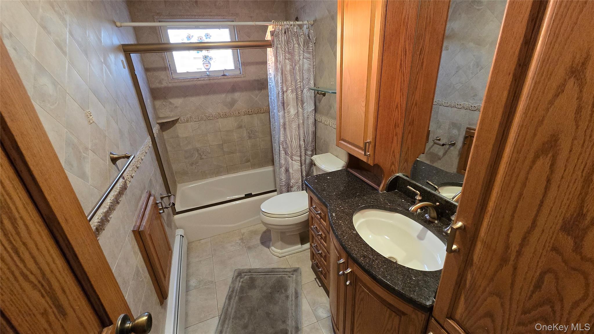 Oceanside, New York 11572, United States, 4 Bedrooms Bedrooms, ,2 BathroomsBathrooms,Residential,Active,251412