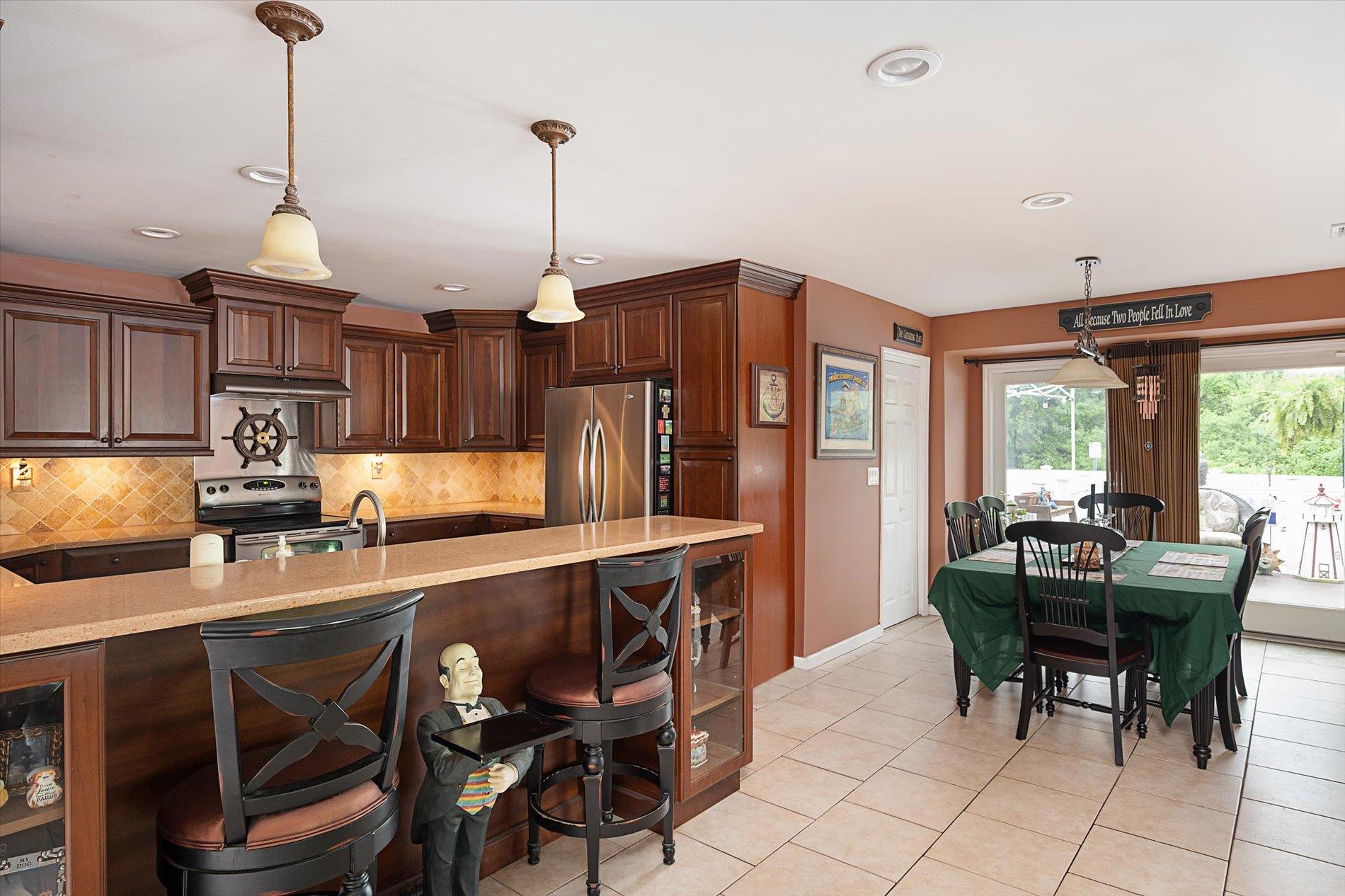 1 Angelica Court, West Babylon, New York image 10
