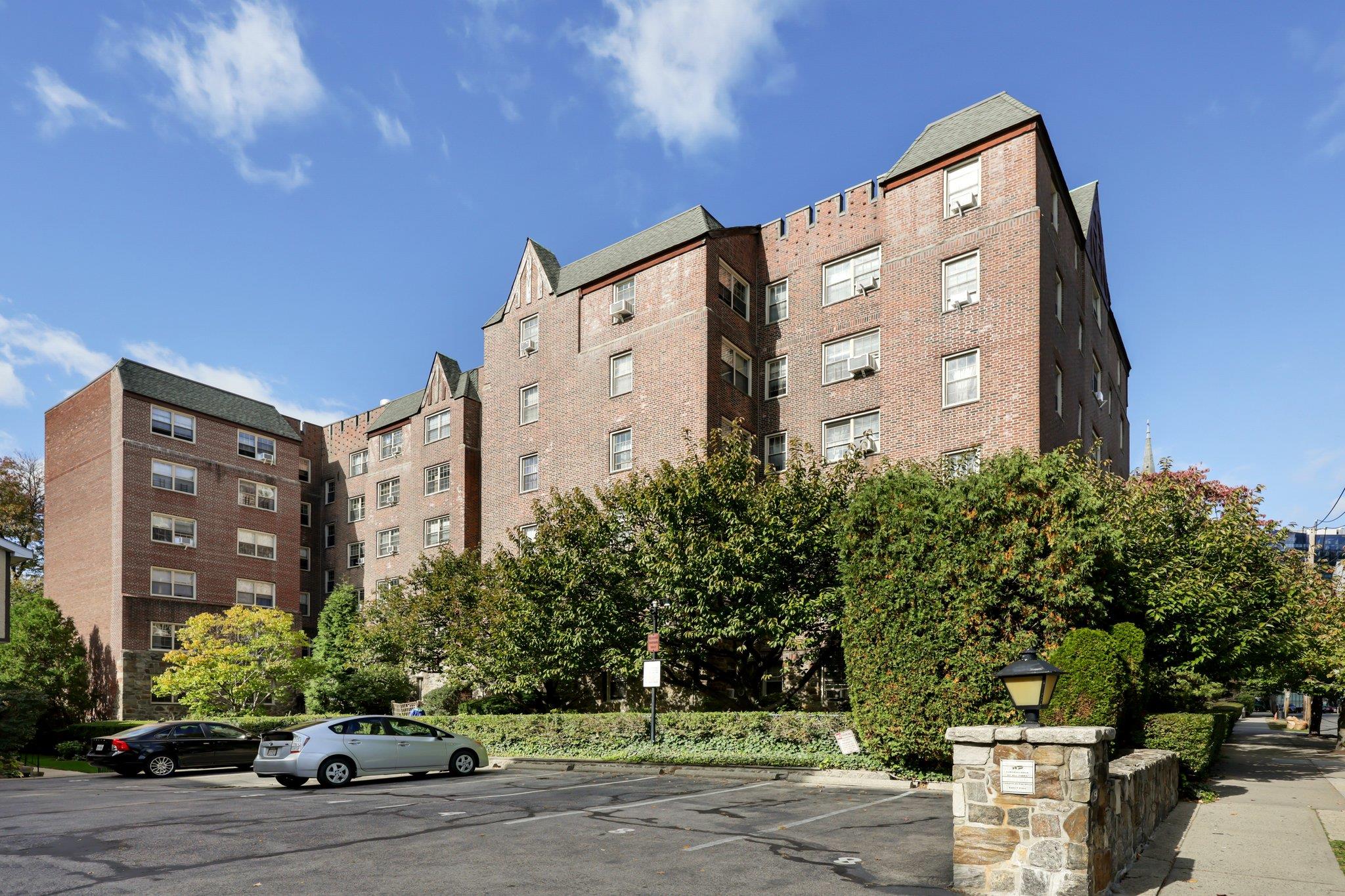 151 Centre Avenue #1B, New Rochelle, New York image 16