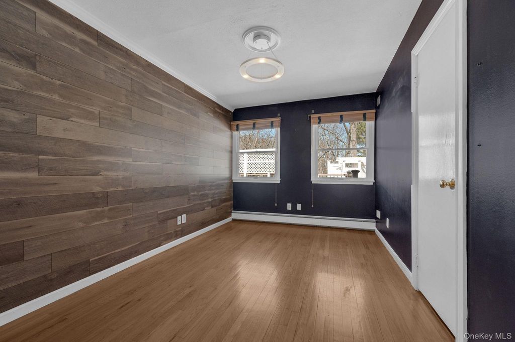 Photo of 3 Glen Way, Cold Spring Harbor, NY 11724 (MLS # 976192)