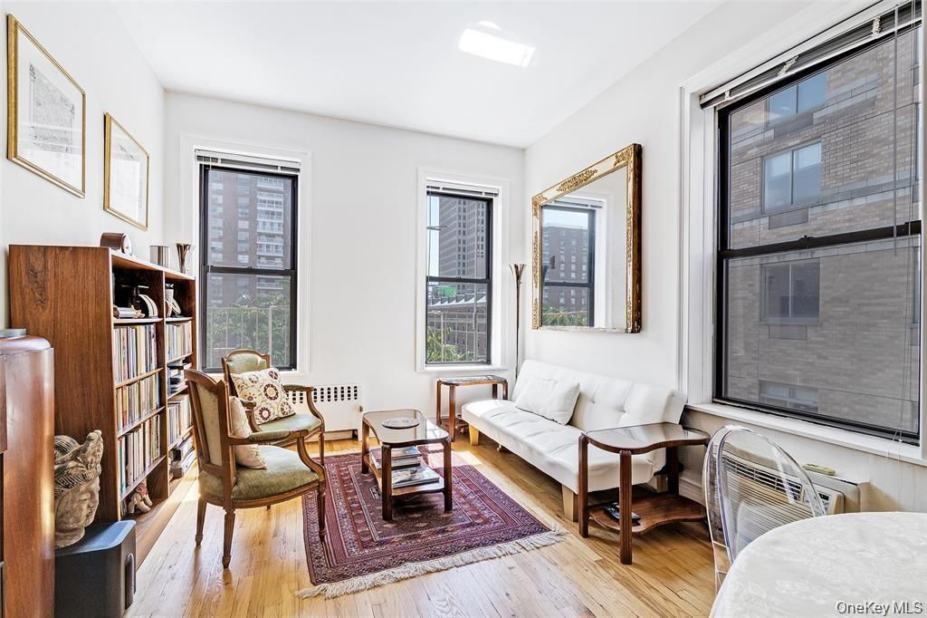 Photo of 140 Claremont Avenue #6H, New York (Manhattan), NY 10027 (MLS # 957300)