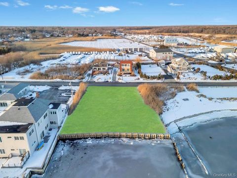 Vacant Land For Sale - 48-52 Browns River Road<br/> Sayville, NY 11782