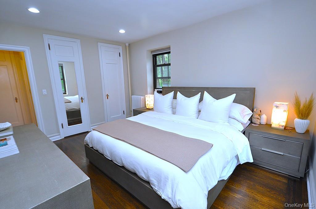 Scarsdale, New York 10583, United States, 1 Bedroom Bedrooms, ,1 BathroomBathrooms,Residential,Active,177811