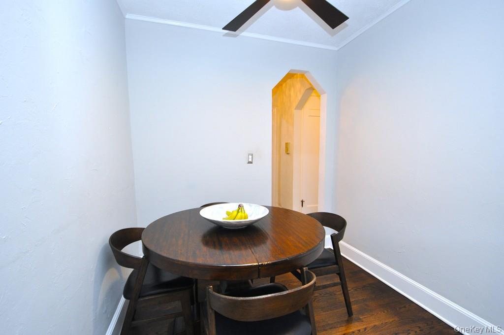 Scarsdale, New York 10583, United States, 1 Bedroom Bedrooms, ,1 BathroomBathrooms,Residential,Active,177811