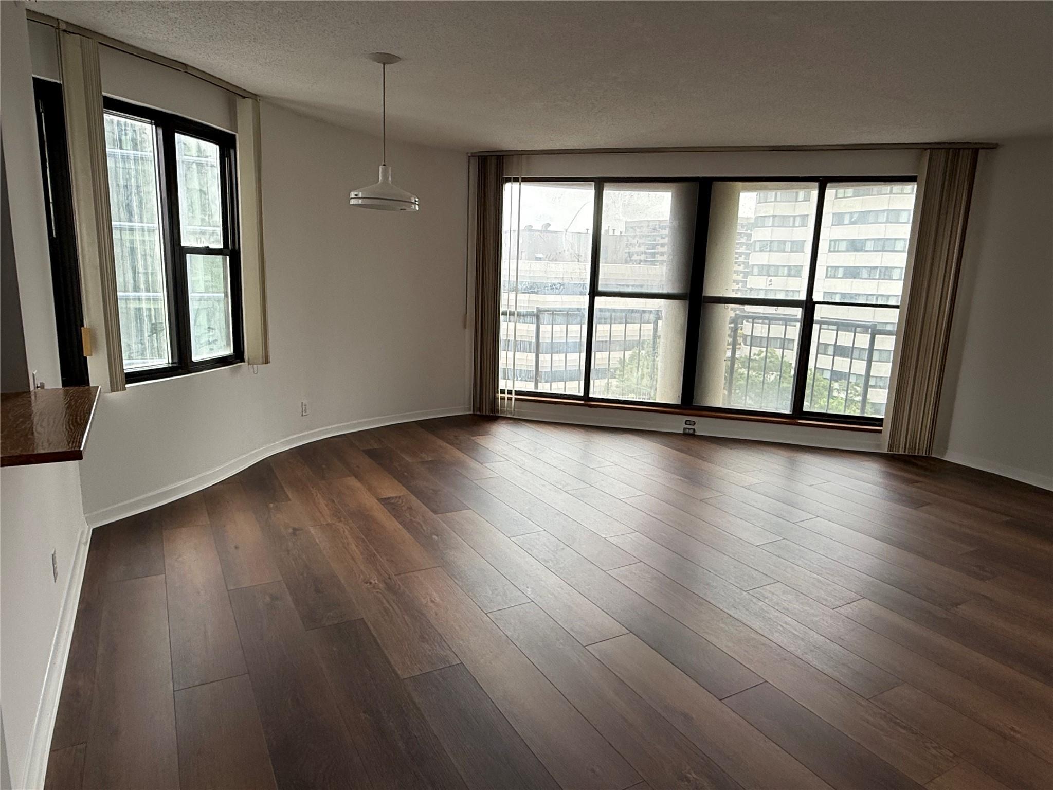 10 Cottage Place 7A