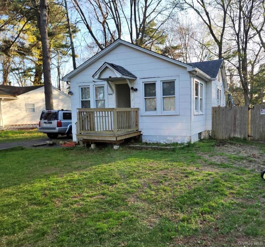 Photo of 80 Magnolia Drive, Mastic Beach, NY 11951 (MLS # 1036907)