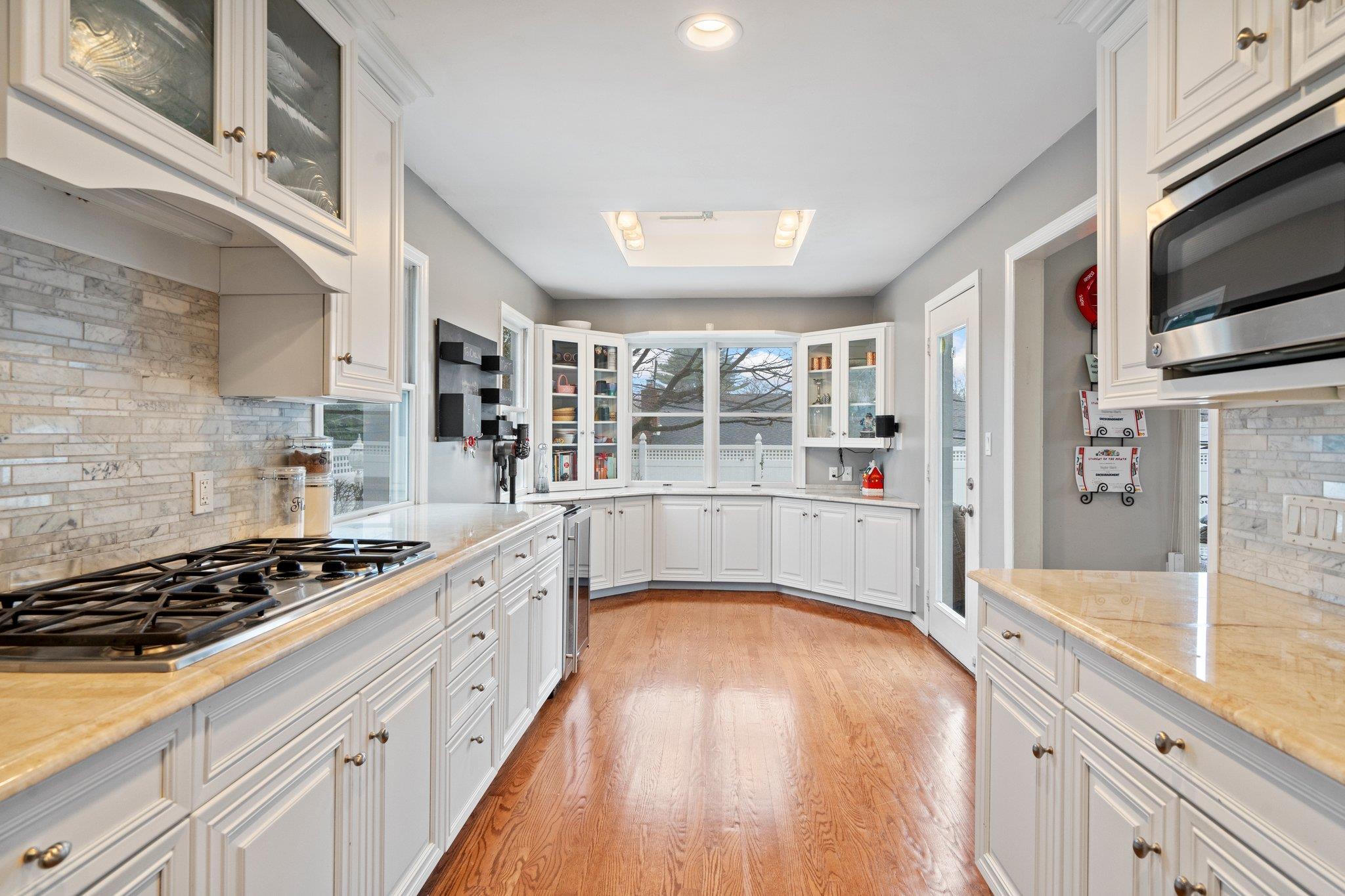 4 Nora Lane, Plainview, New York image 13