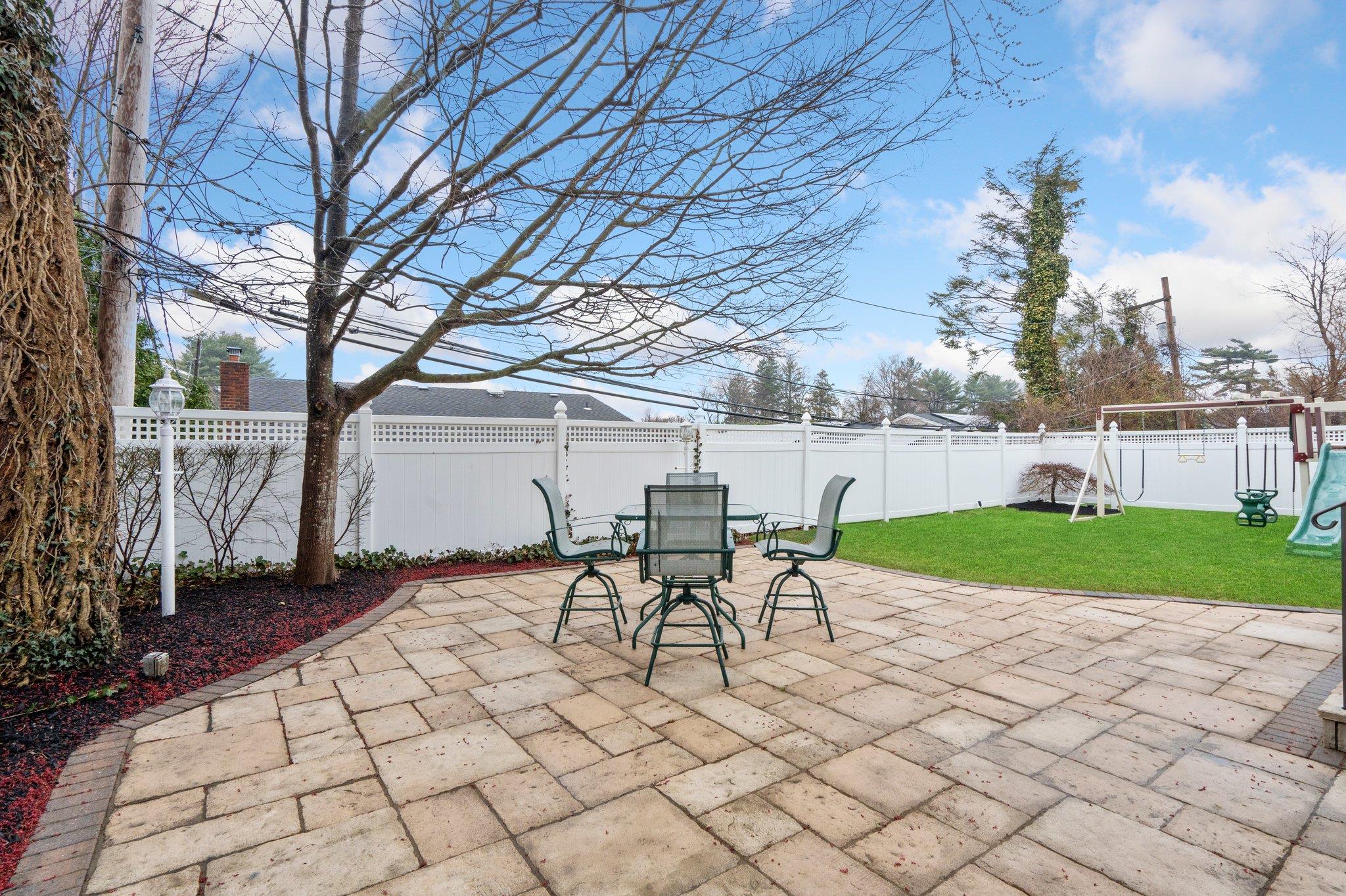 4 Nora Lane, Plainview, New York image 44
