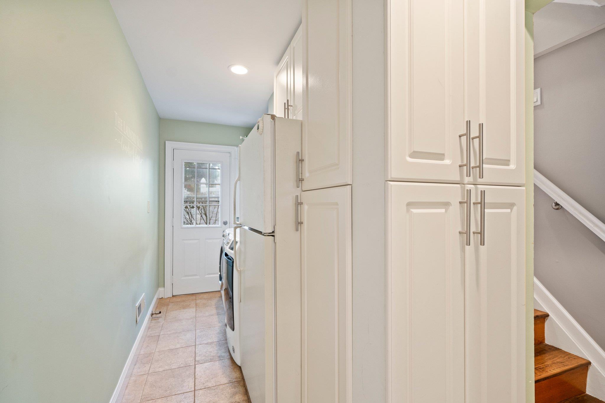 4 Nora Lane, Plainview, New York image 21