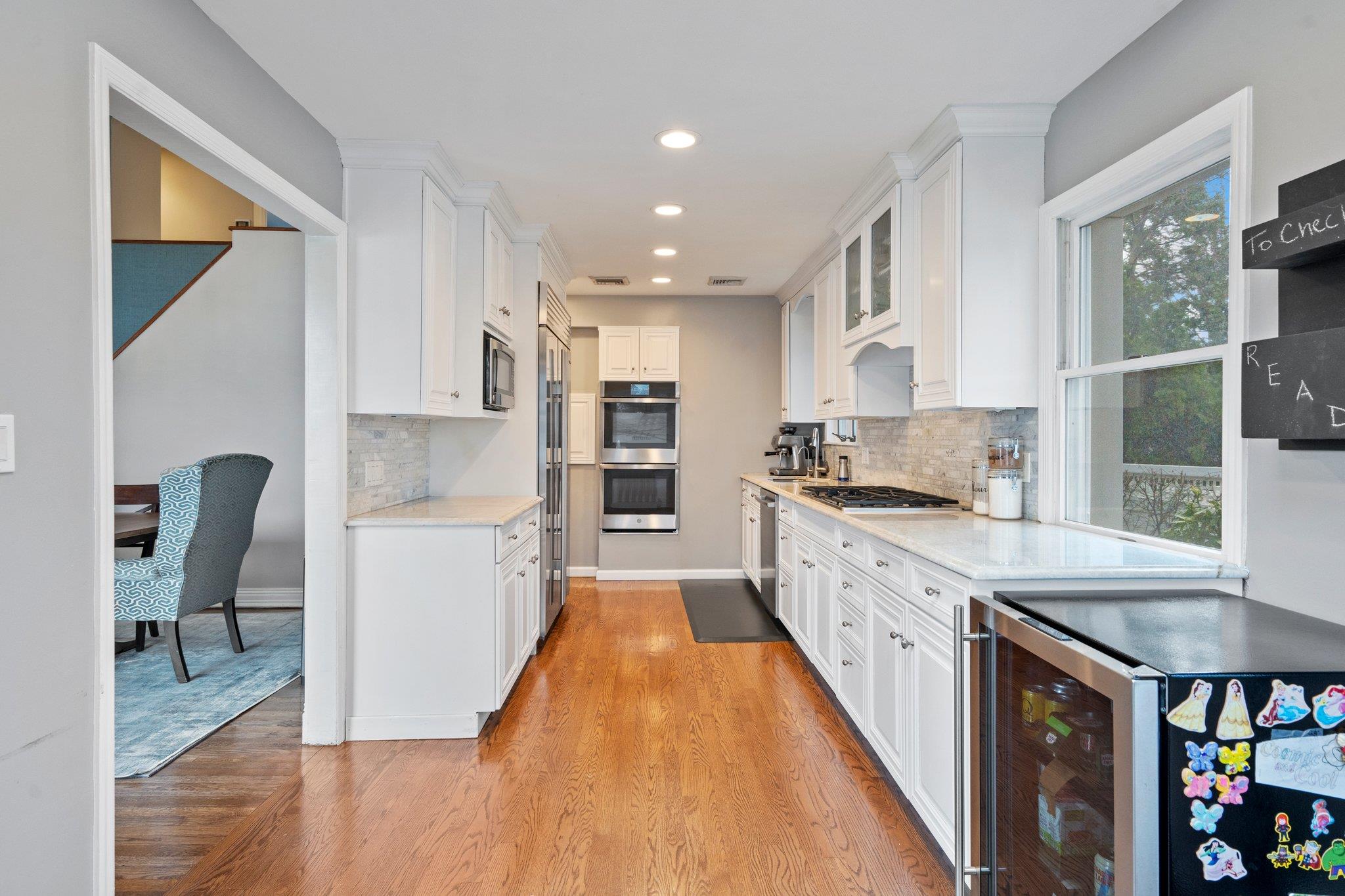 4 Nora Lane, Plainview, New York image 11